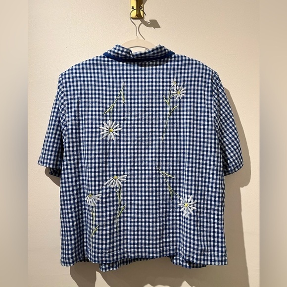 Studio C blue gingham and daisy top- Size 18W - Picture 3 of 6